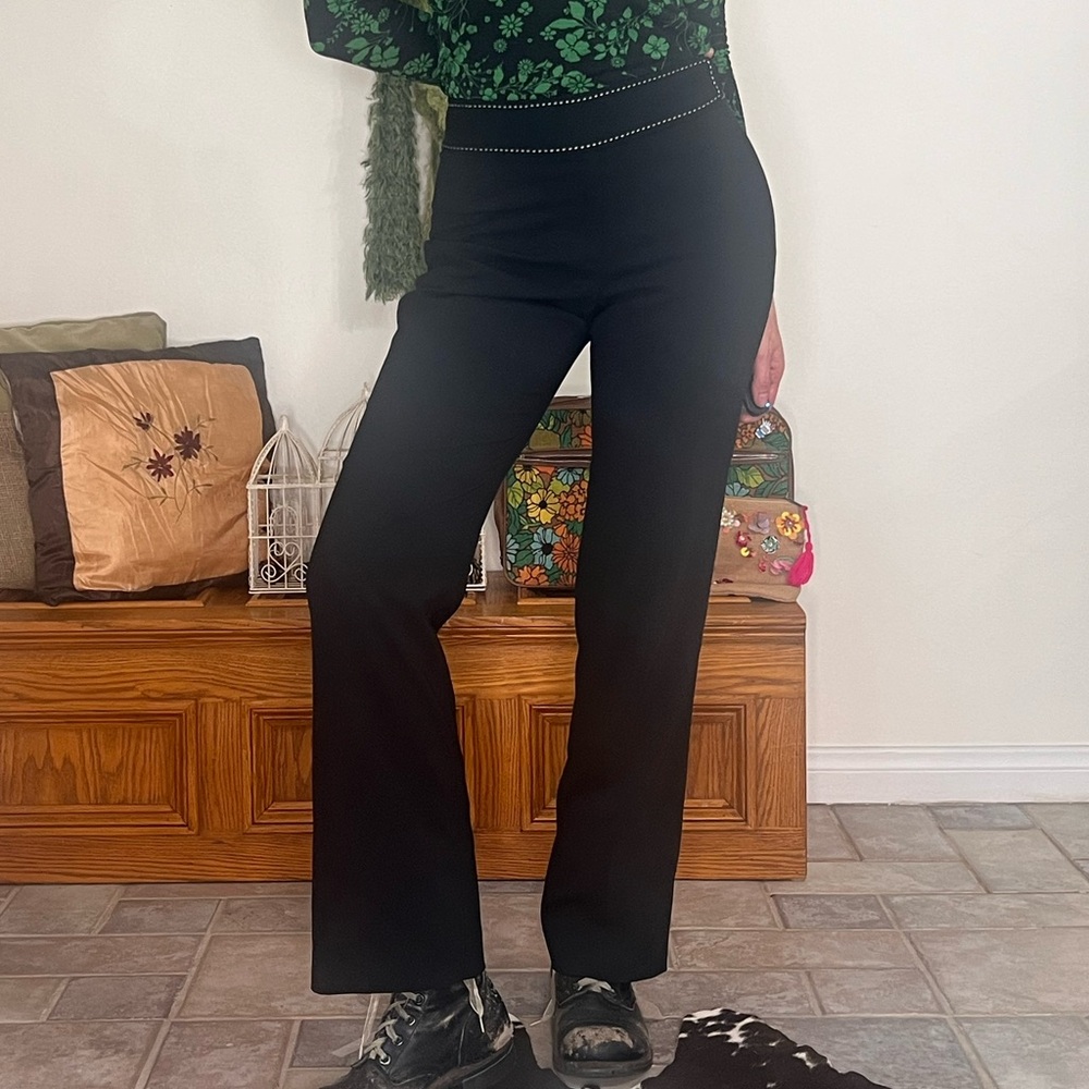 early 2000s era vintage ‘Epic New York’ white stitch trim belted black trousers